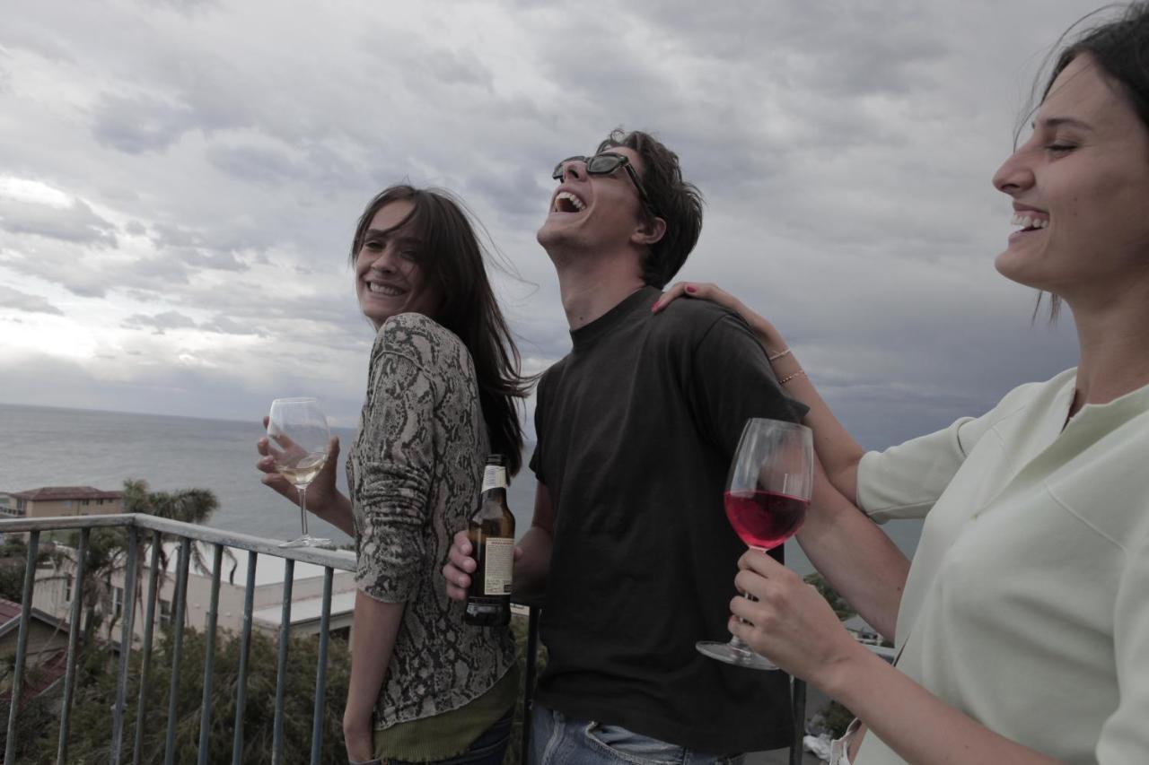 Bondi Beachside Inn Yha Сидни Екстериор снимка