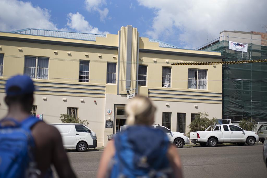Bondi Beachside Inn Yha Сидни Екстериор снимка