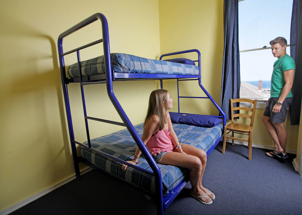 Bondi Beachside Inn Yha Сидни Екстериор снимка