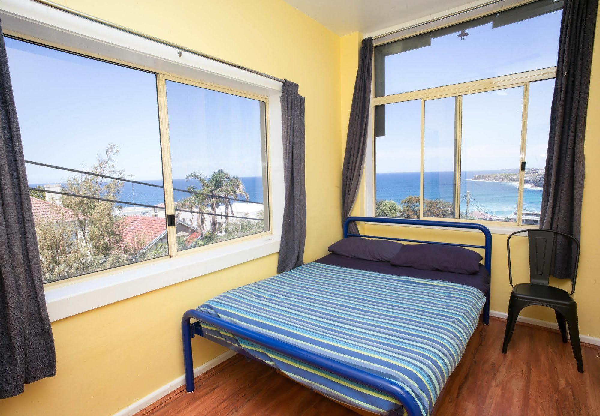 Bondi Beachside Inn Yha Сидни Екстериор снимка